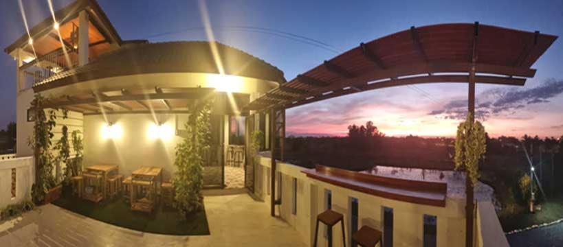 Bua Daeng Homestay Resort Kumphawapi 外观 照片